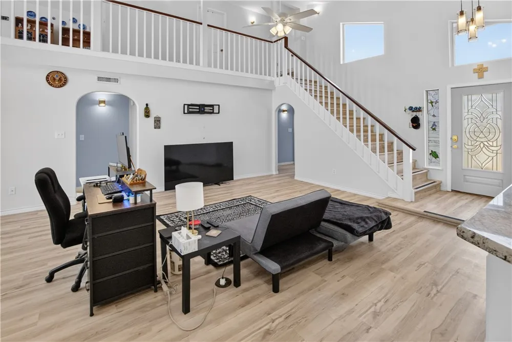 120 Marion Drive Rockport, TX 78382