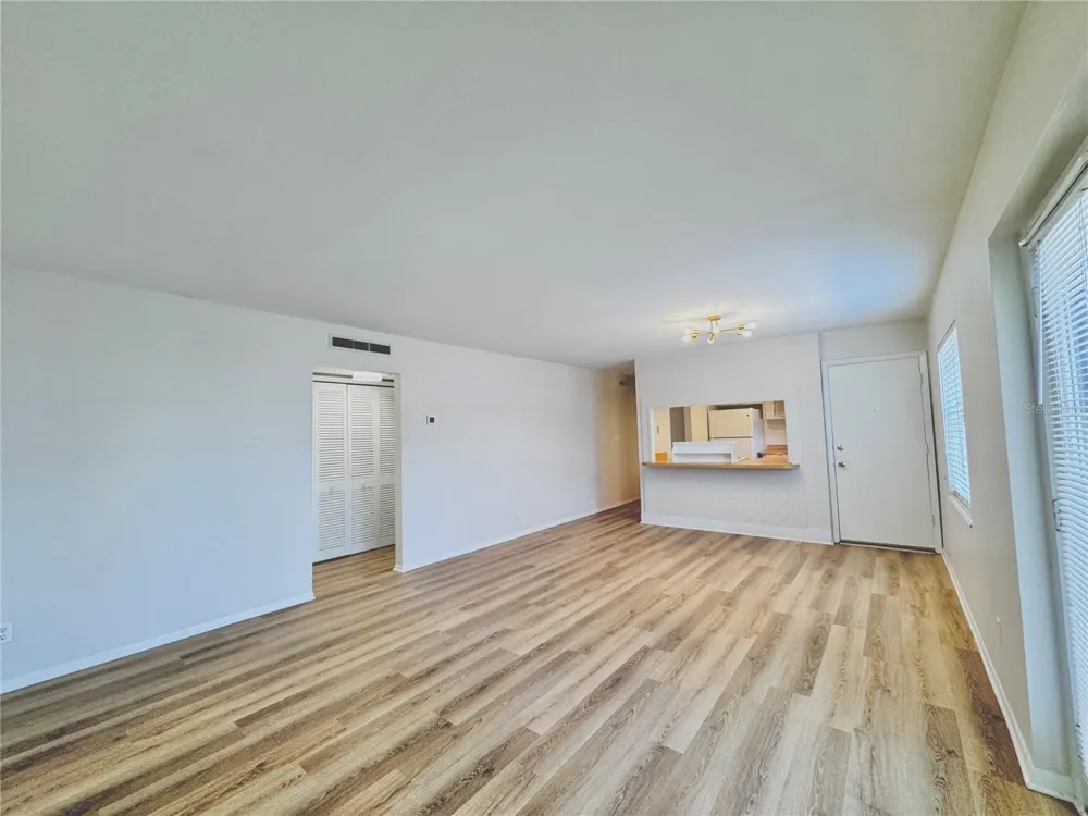 1000 S SEMORAN BOULEVARD #305 Winter Park, FL 32792