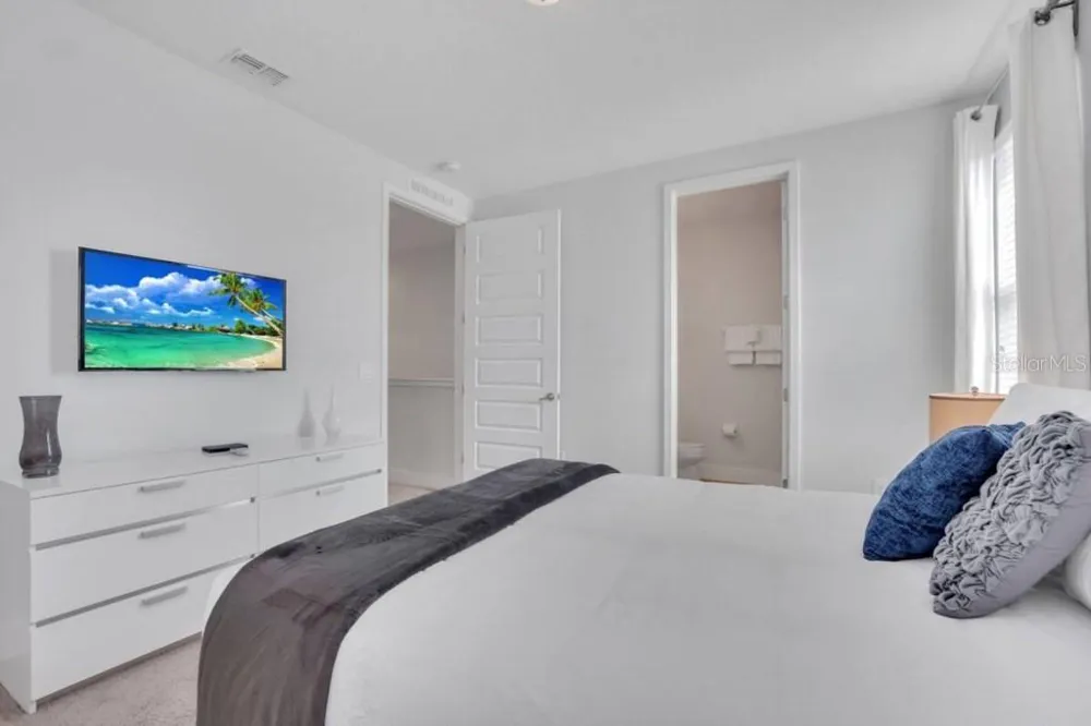 200 PENDANT COURT Kissimmee, FL 34747