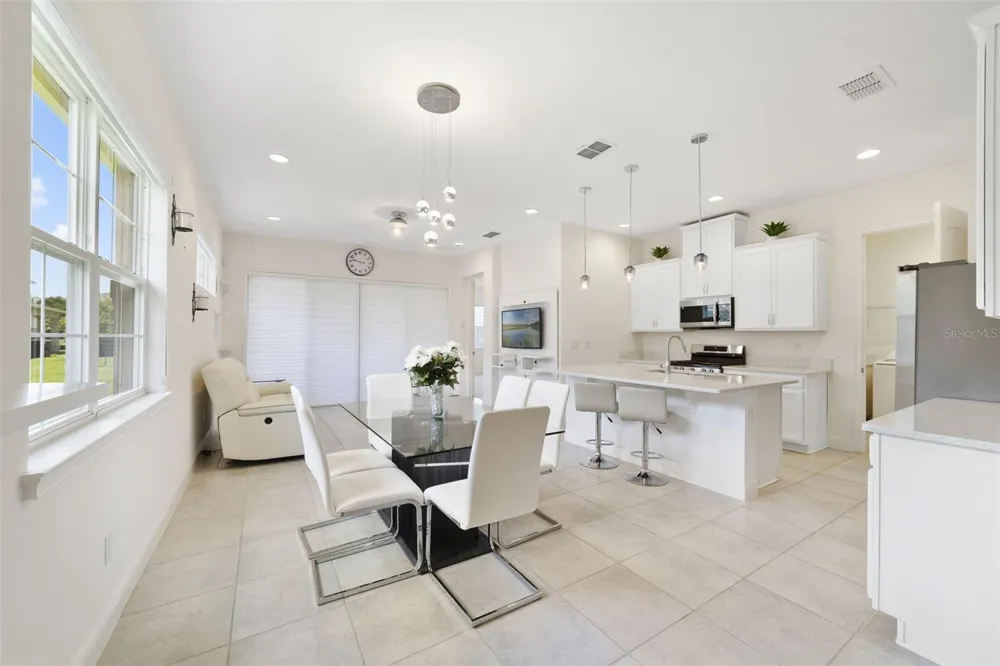 2516 DATURA LOOP St Cloud, FL 34772