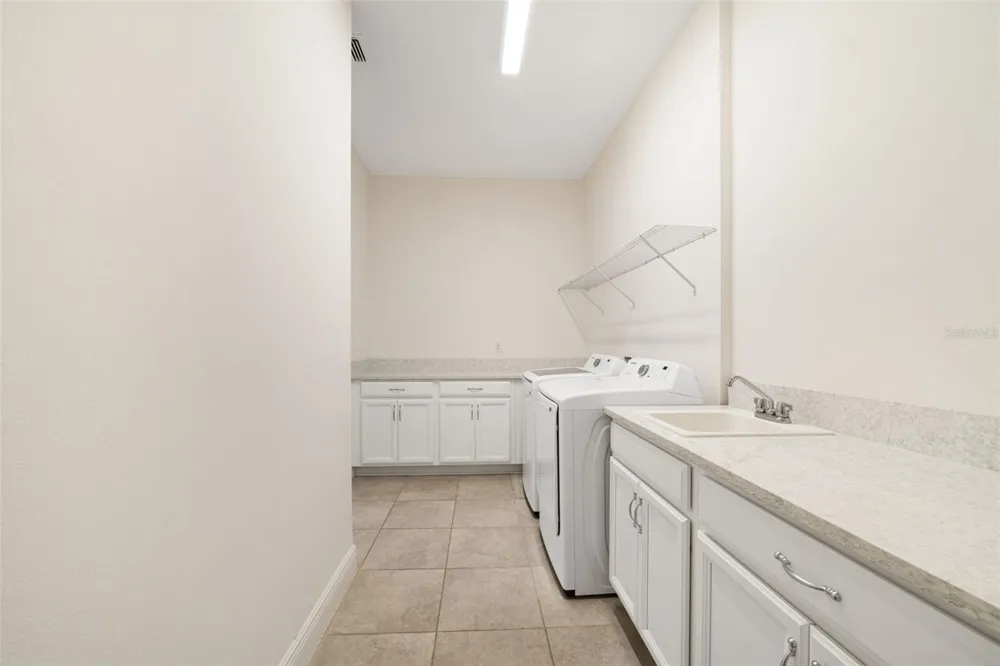 2516 DATURA LOOP St Cloud, FL 34772