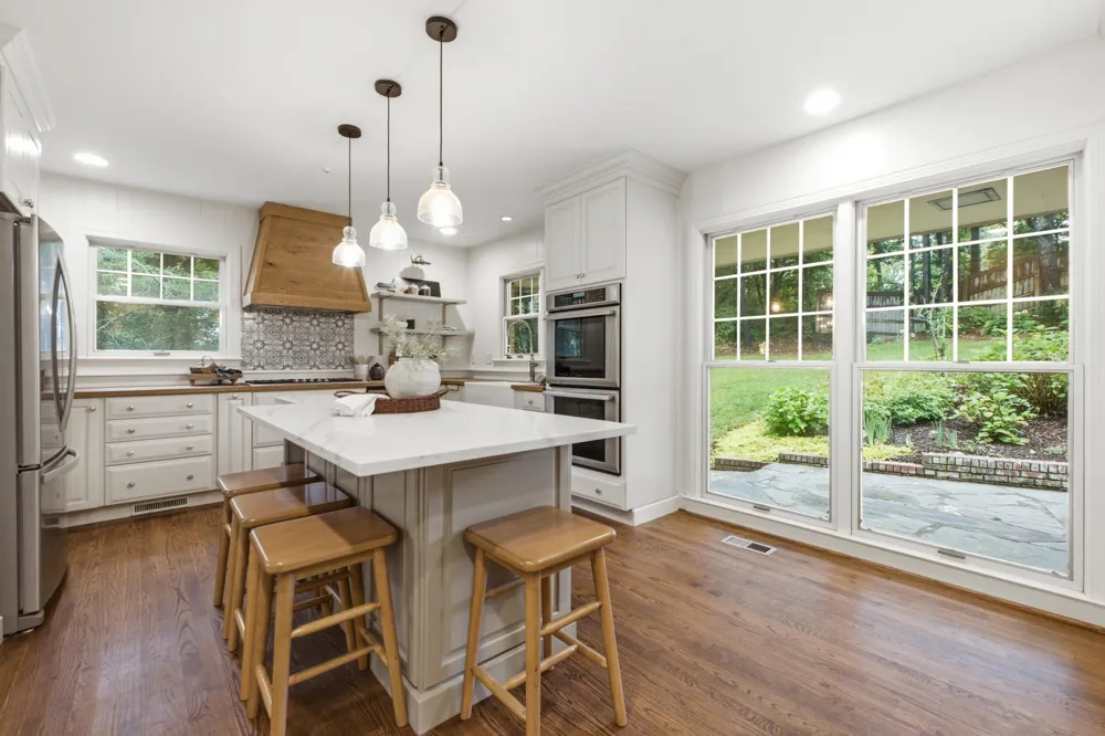 414 Bragg Avenue Lookout Mountain, TN 37350