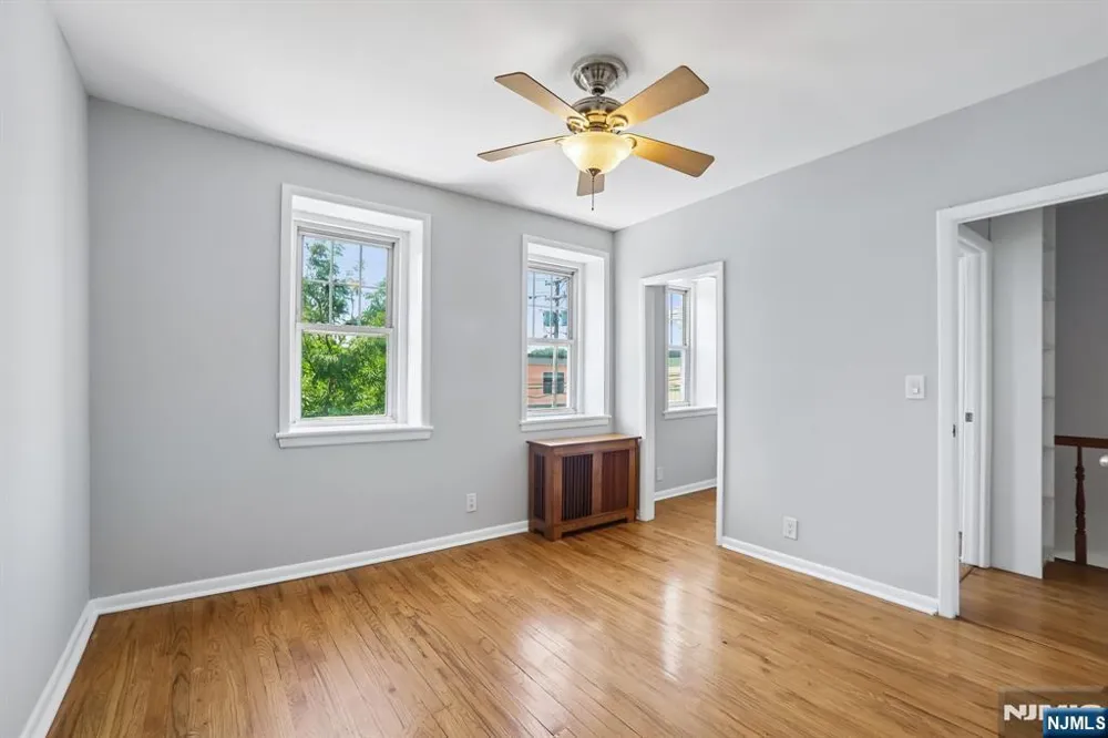 310 Centre Avenue Secaucus, NJ 07094
