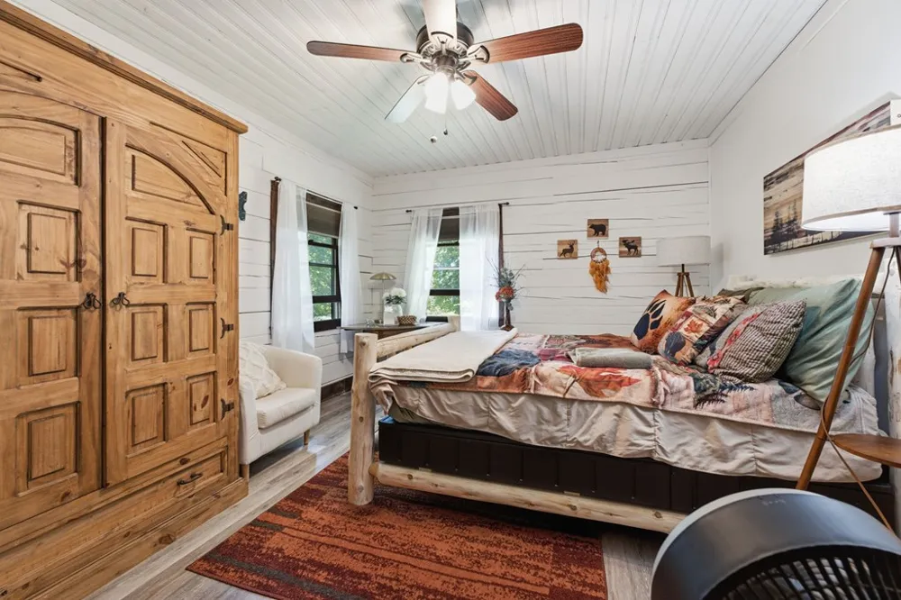 Log Haven Lane Franklin, NC 28734