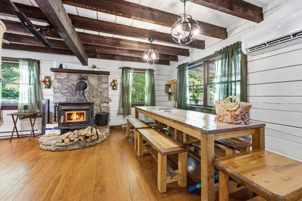 Log Haven Lane Franklin, NC 28734