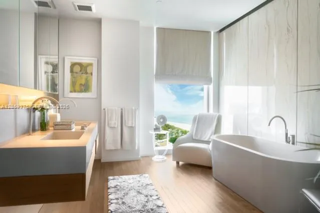 2901 Collins Ave #1602 Miami Beach, FL 33140
