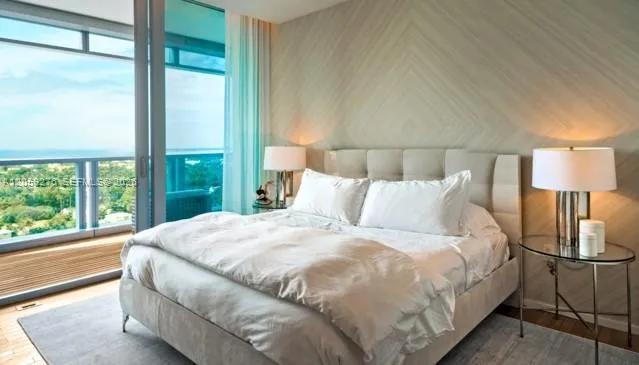 2901 Collins Ave #1602 Miami Beach, FL 33140