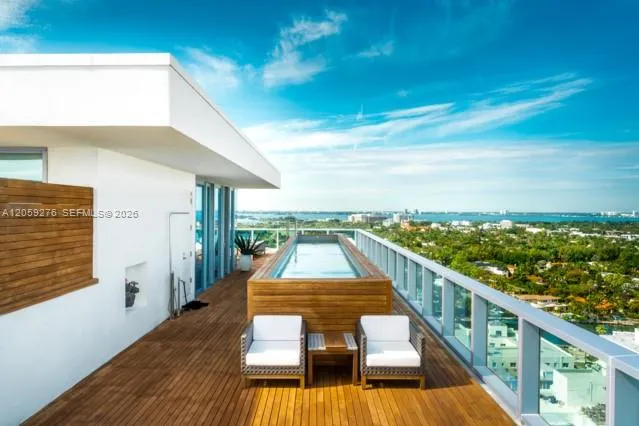 2901 Collins Ave #1602 Miami Beach, FL 33140