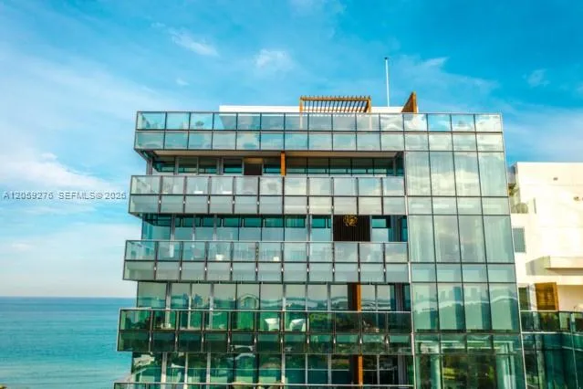 2901 Collins Ave #1602 Miami Beach, FL 33140