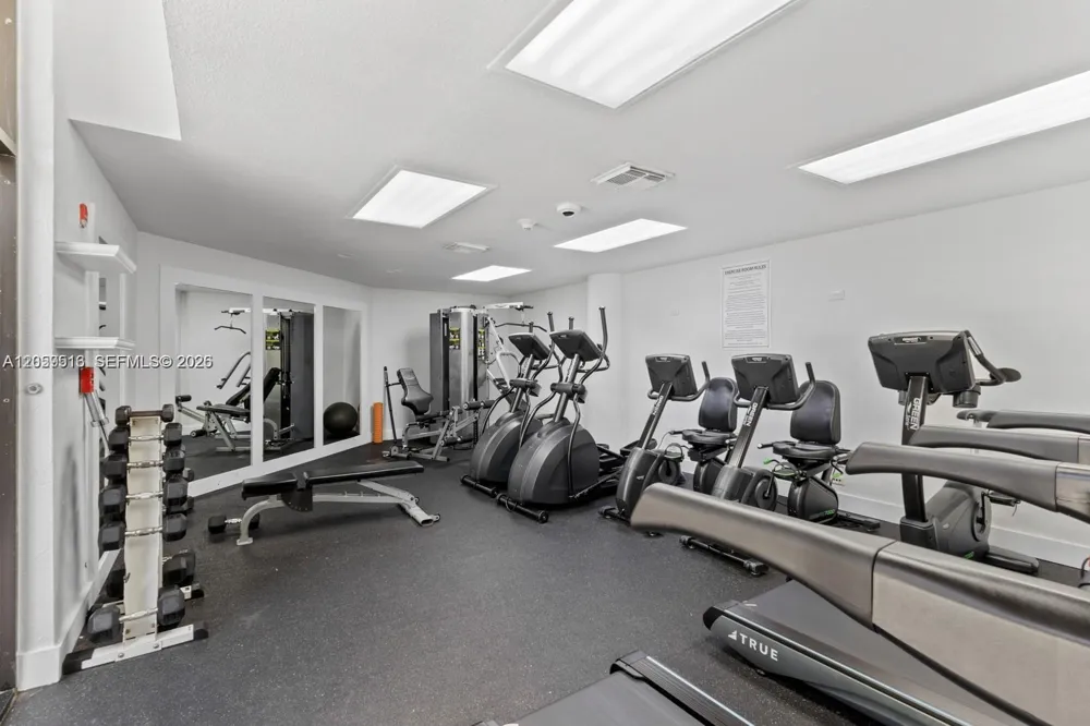 181 Crandon Blvd #207 Key Biscayne, FL 33149