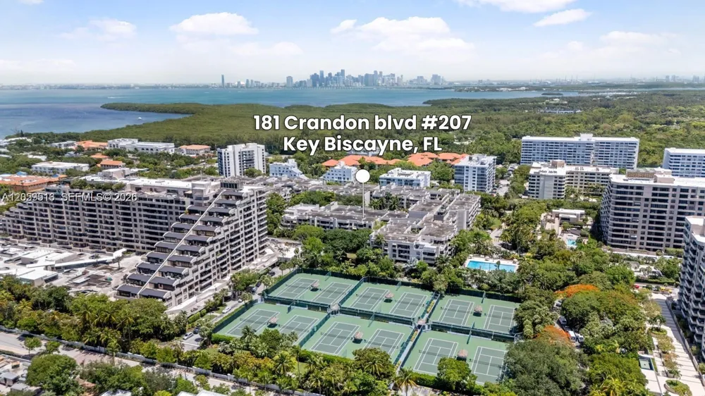 181 Crandon Blvd #207 Key Biscayne, FL 33149