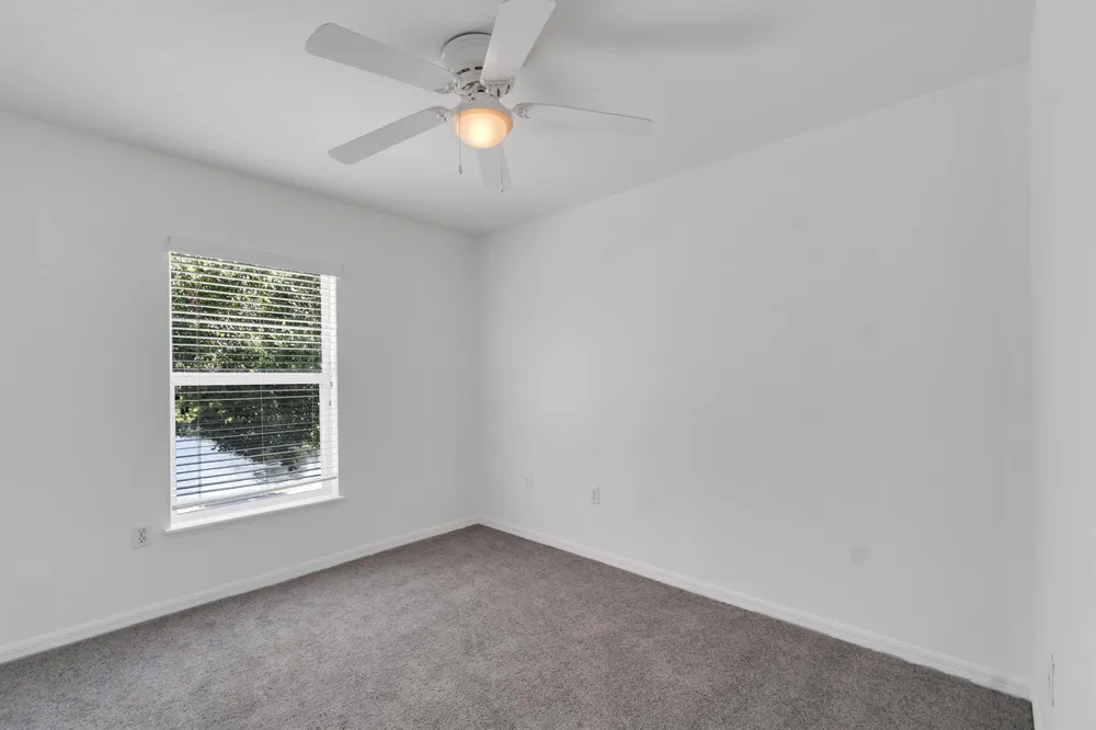 2538 12TH SQUARE SW Vero Beach, FL 32968