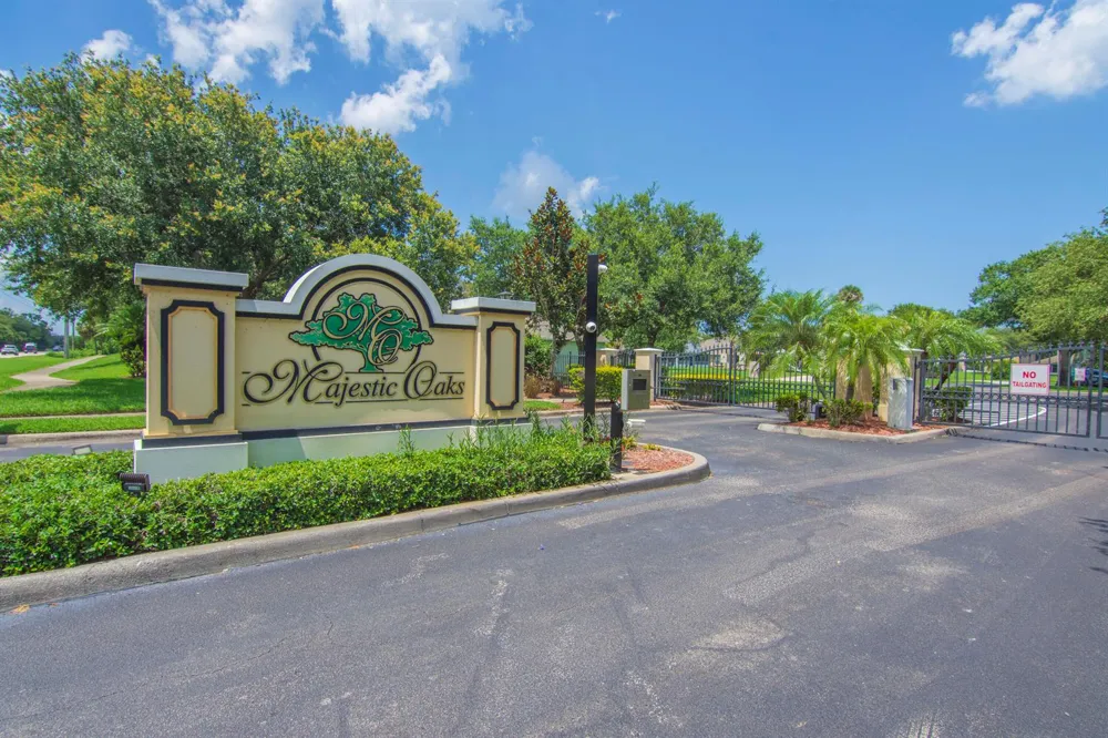 2538 12TH SQUARE SW Vero Beach, FL 32968