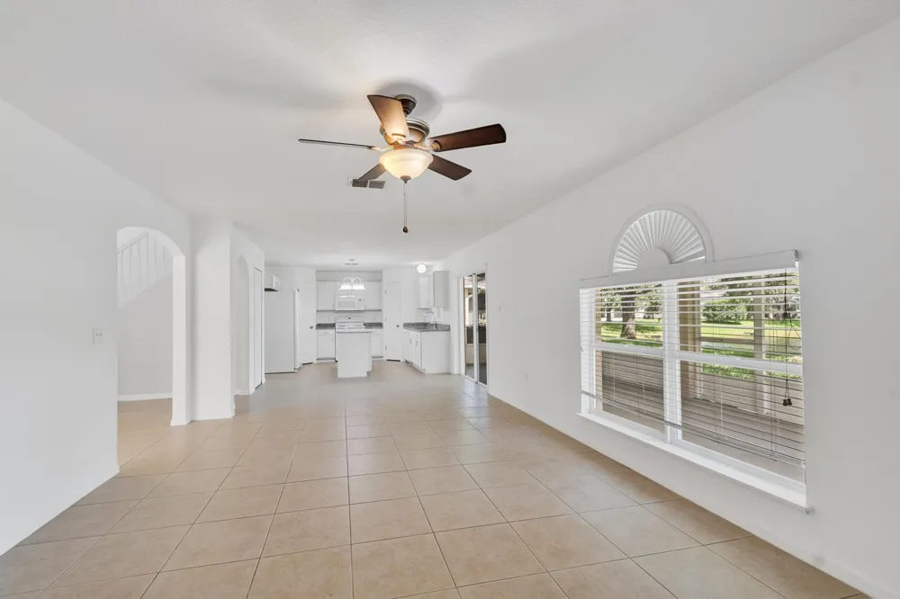 2538 12TH SQUARE SW Vero Beach, FL 32968