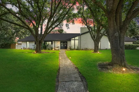 618 Melody Lane