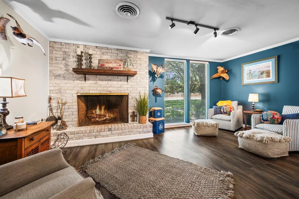 618 Melody Lane Eagle Lake, TX 77434