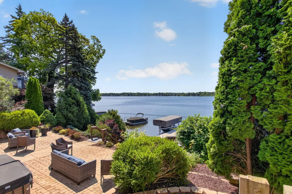 2175 Wamplers Heights Drive Brooklyn, MI 49230