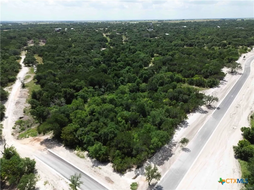1256 Kenton Parkway Salado, TX 76571