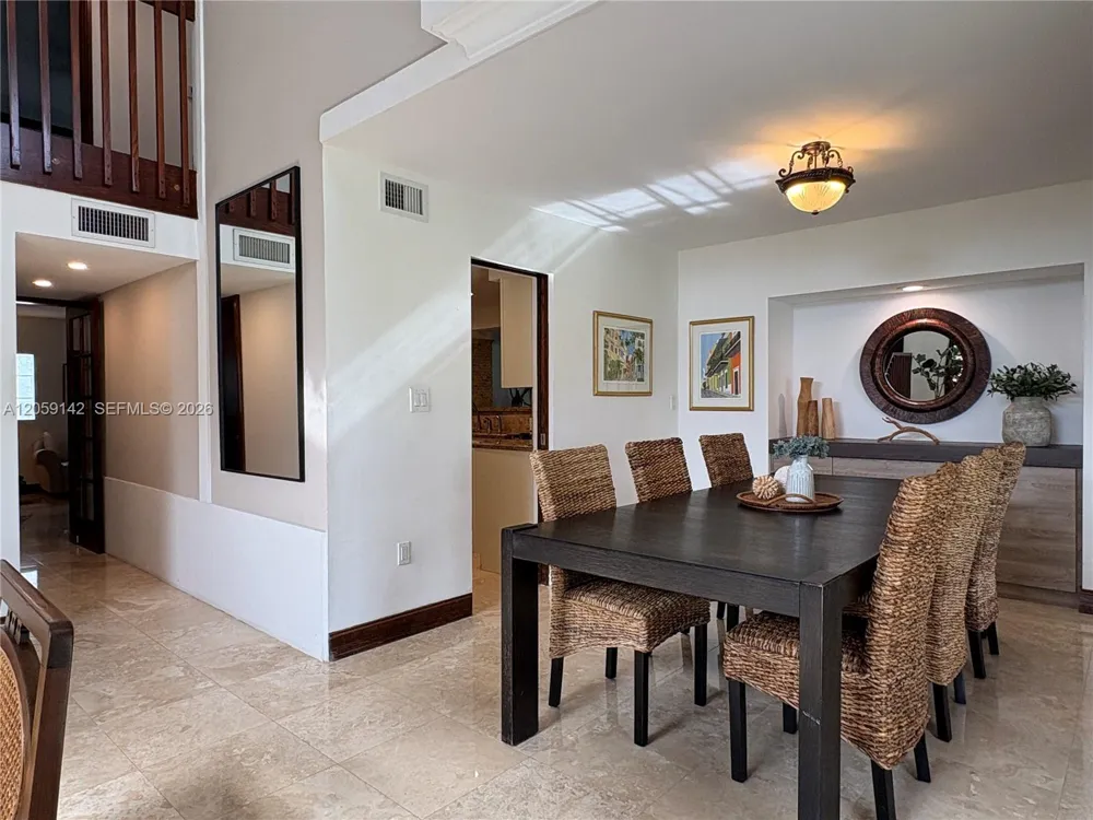 6610 SW 104th Ct Miami, FL 33173