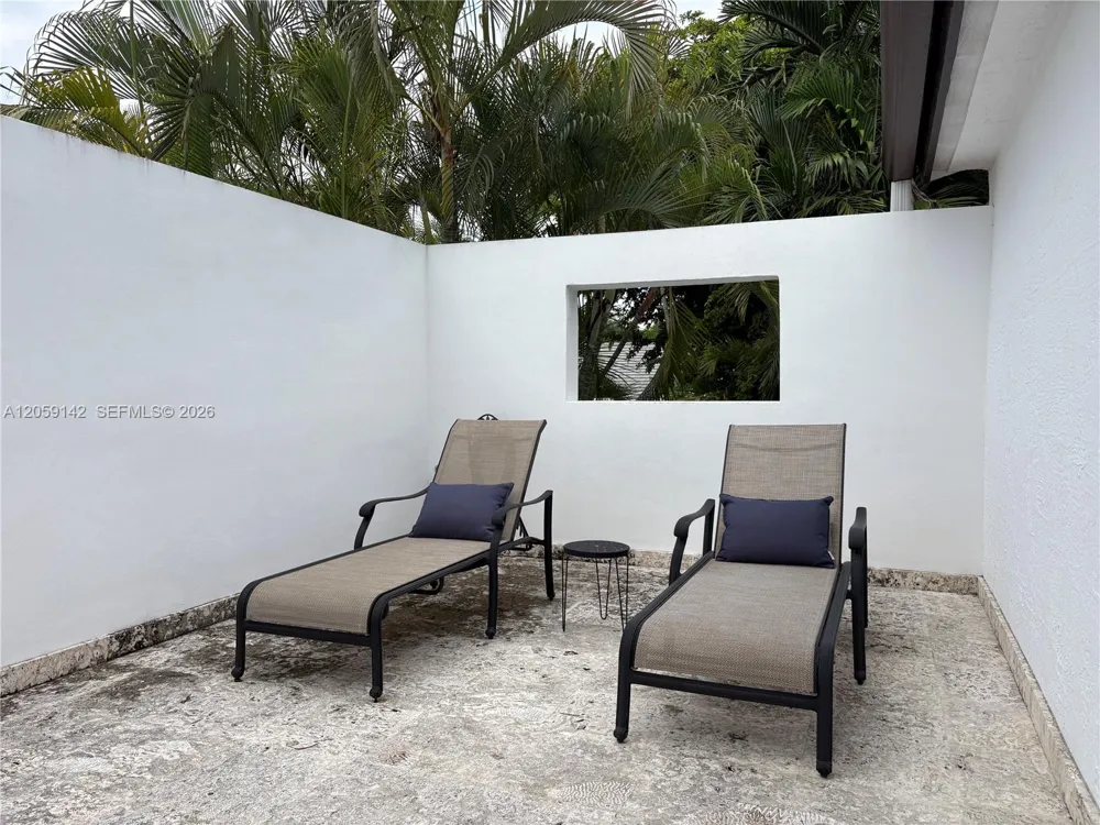 6610 SW 104th Ct Miami, FL 33173