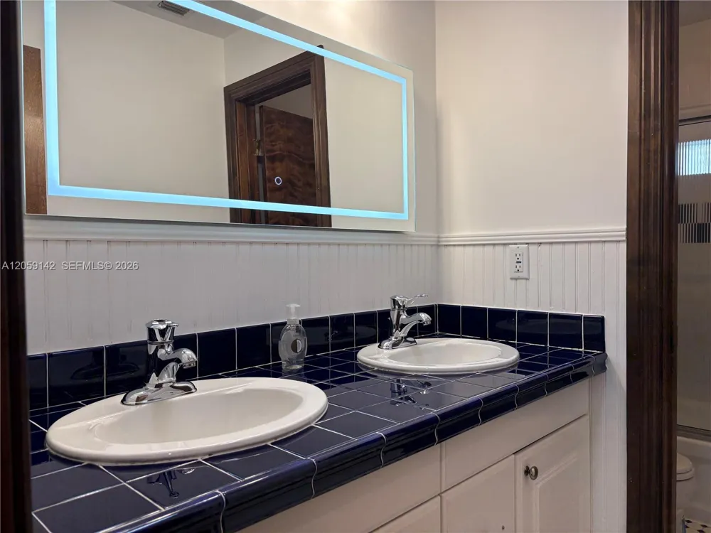 6610 SW 104th Ct Miami, FL 33173