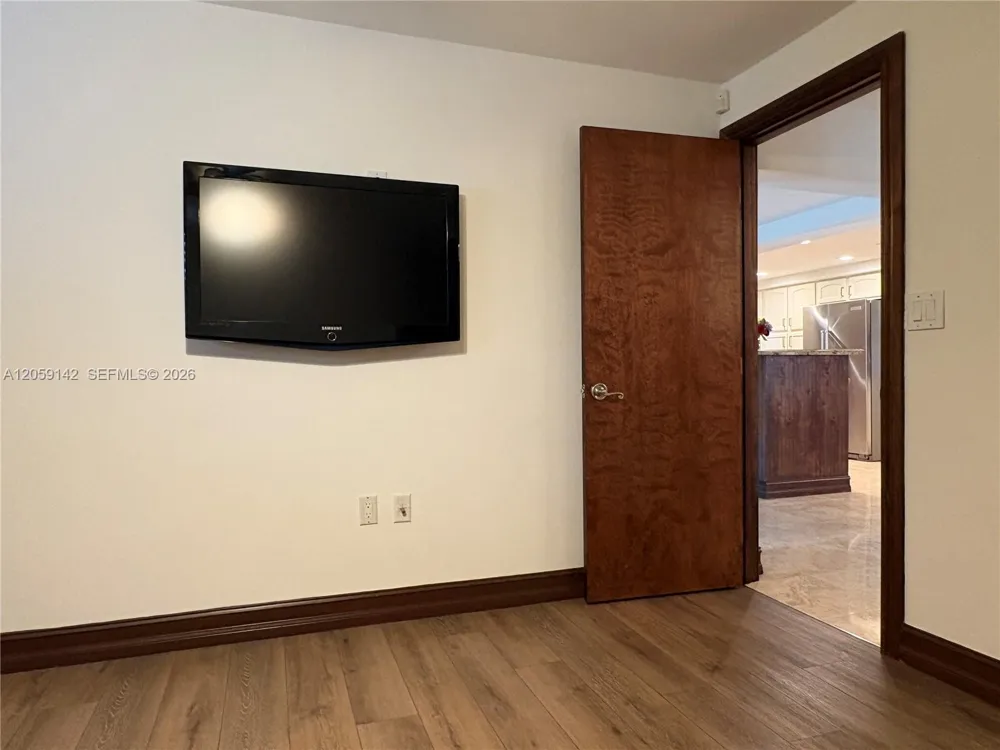 6610 SW 104th Ct Miami, FL 33173