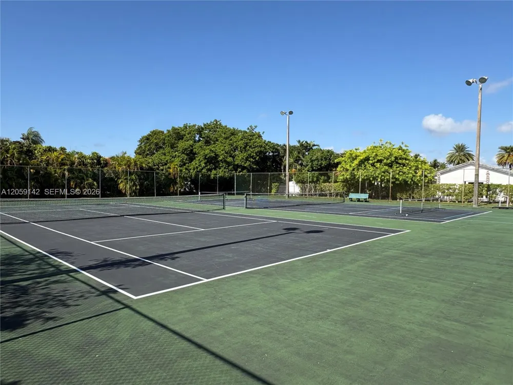 6610 SW 104th Ct Miami, FL 33173