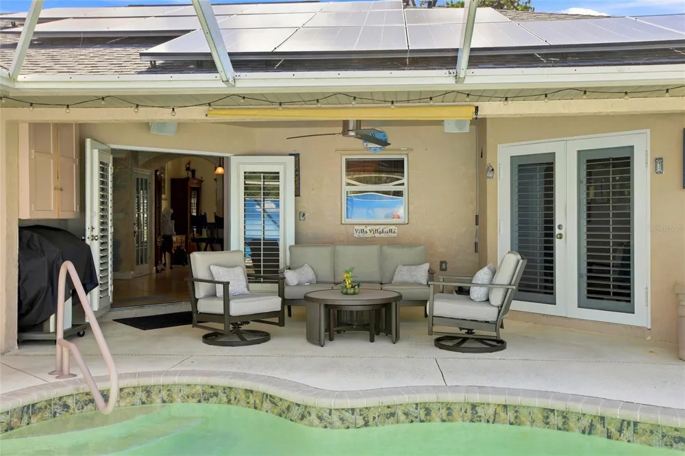 652 ELM STREET Englewood, FL 34223