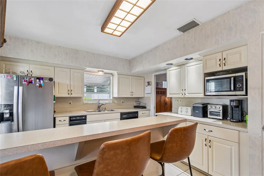 7846 12TH STREET St Petersburg, FL 33702