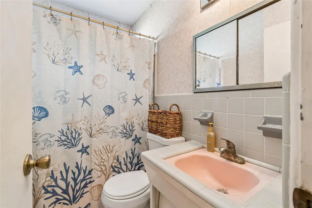 7846 12TH STREET St Petersburg, FL 33702
