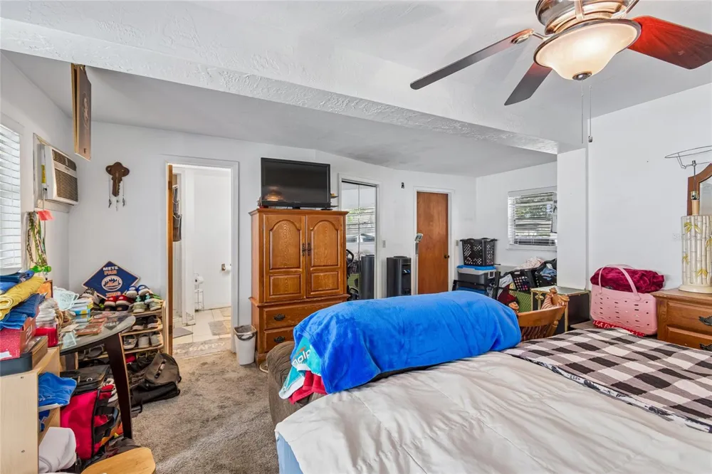7846 12TH STREET St Petersburg, FL 33702