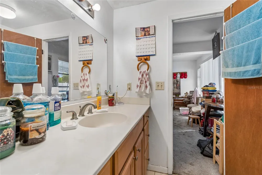 7846 12TH STREET St Petersburg, FL 33702