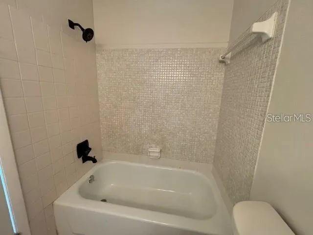 528 ORANGE DRIVE #26 Altamonte Springs, FL 32701