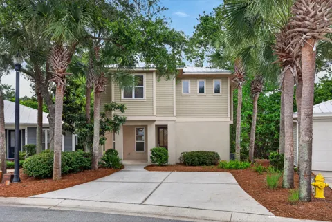 2019 Pine Island Circle