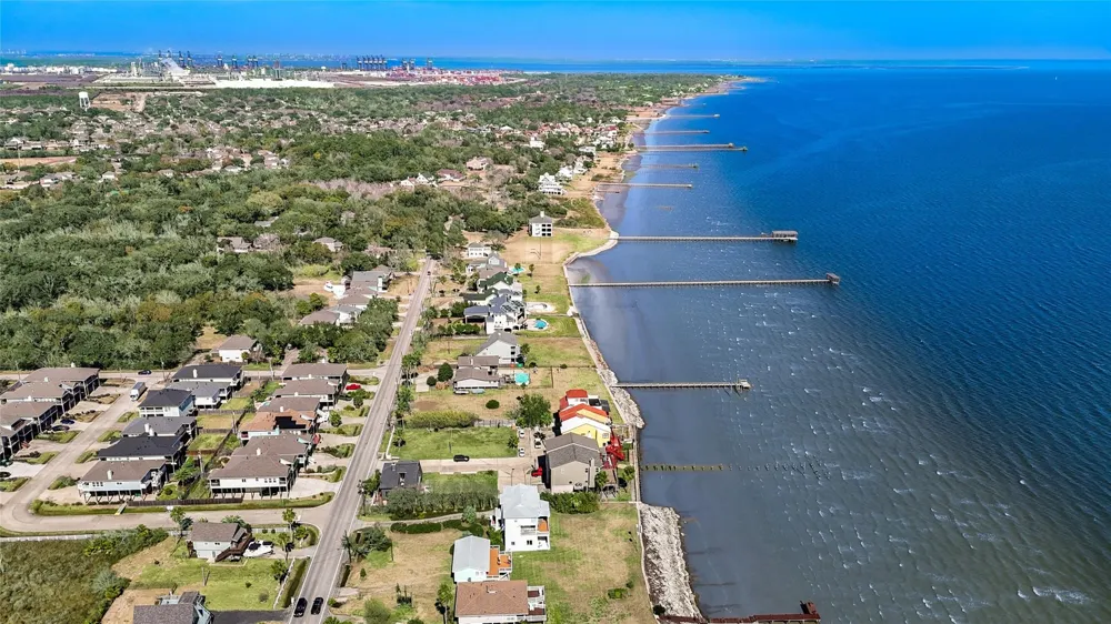 2102 Todville Road Seabrook, TX 77586