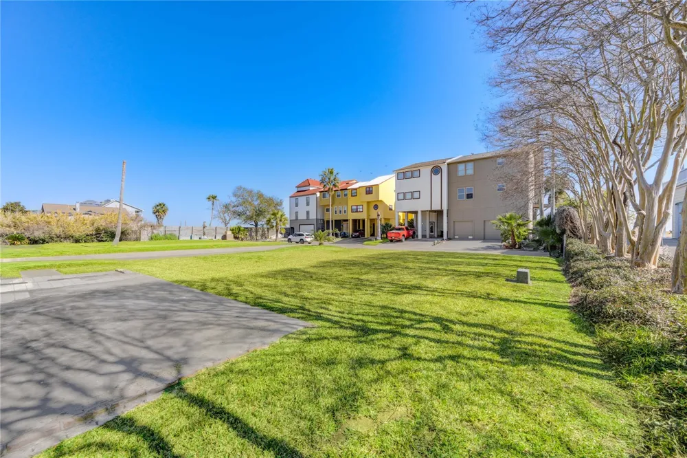 2102 Todville Road Seabrook, TX 77586