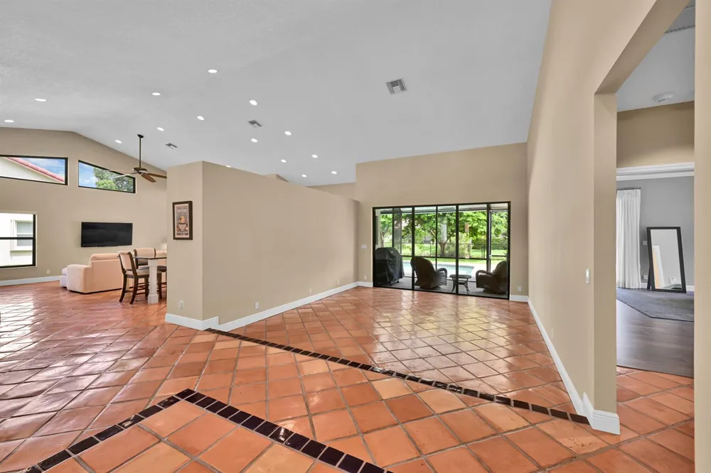 8571 NW 53RD COURT Coral Springs, FL 33067