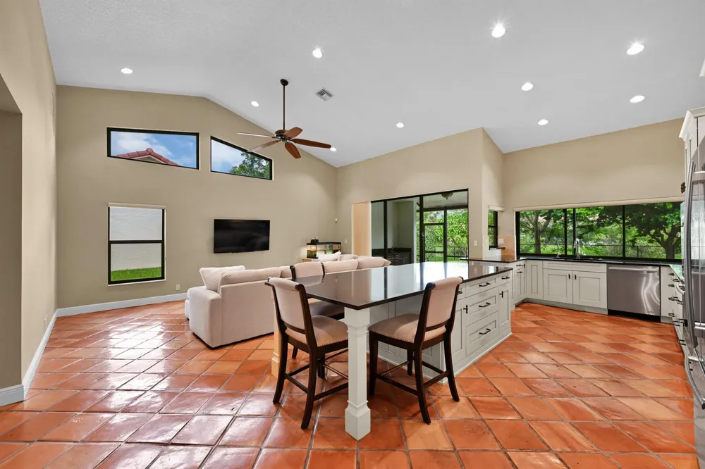8571 NW 53RD COURT Coral Springs, FL 33067