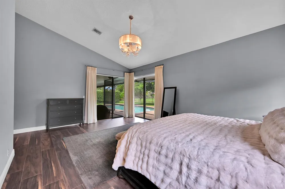 8571 NW 53RD COURT Coral Springs, FL 33067