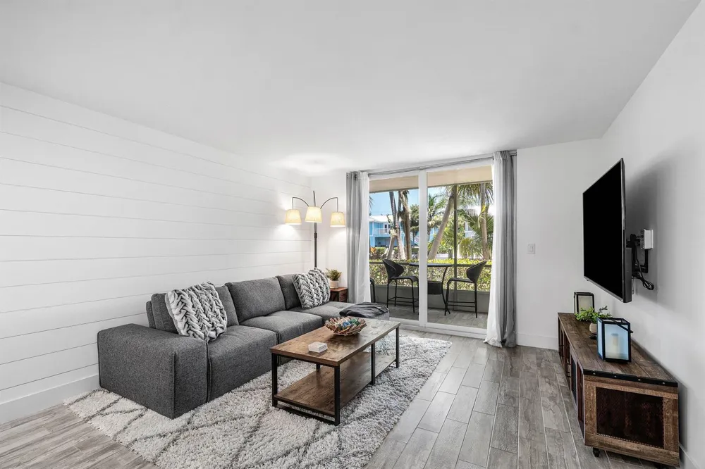 4502 FEDERAL Highway #167H Lighthouse Point, FL 33064