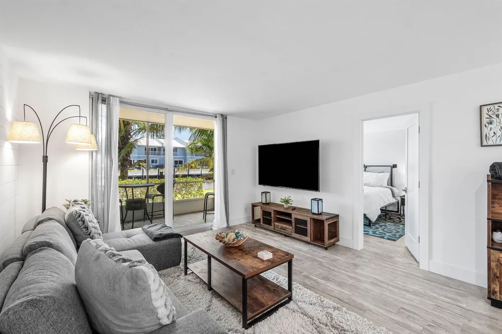 4502 FEDERAL Highway #167H Lighthouse Point, FL 33064