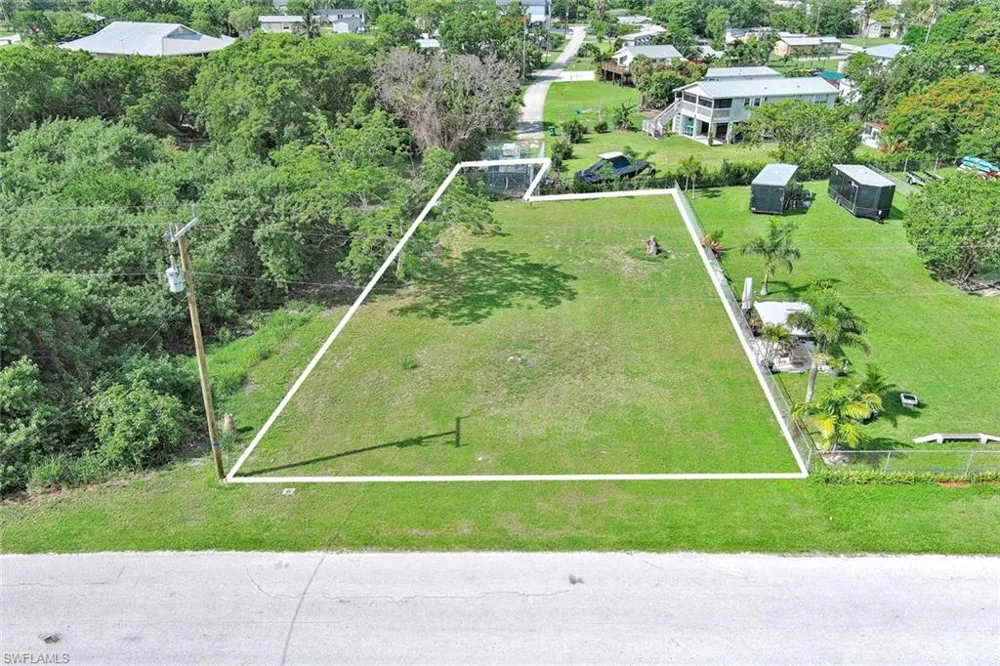 Chokoloskee, FL 34138