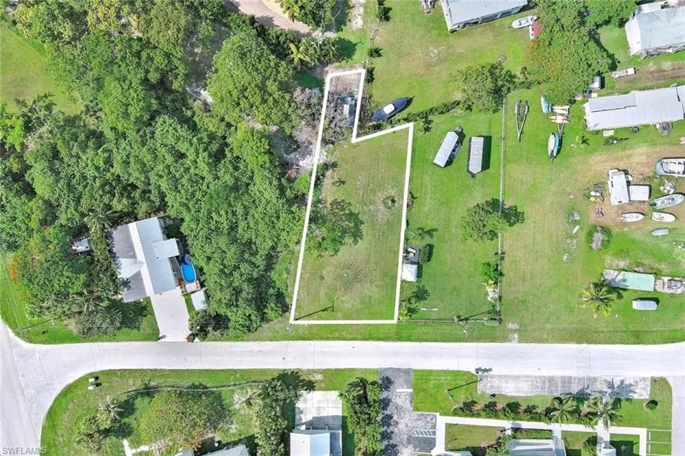 Chokoloskee, FL 34138