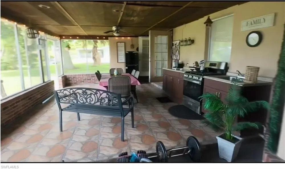 312 W Circle Drive Clewiston, FL 33440