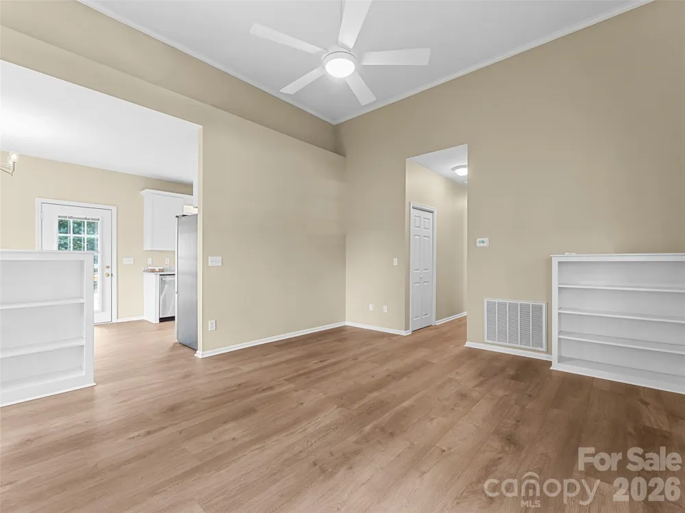 66 Hyde Avenue Tryon, NC 28782