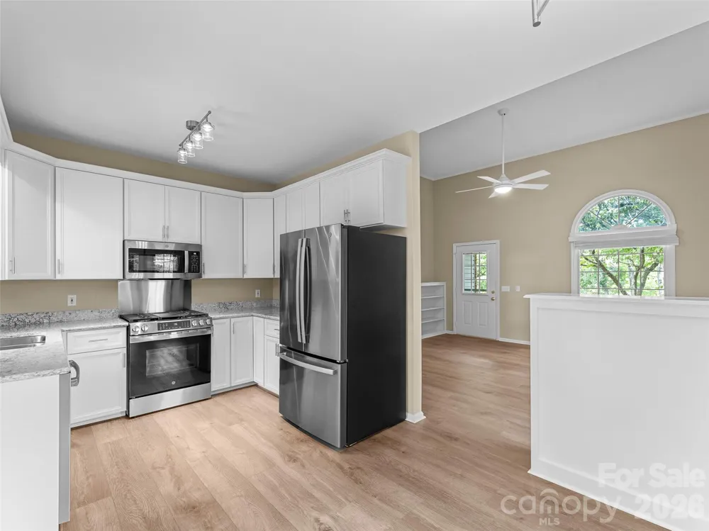 66 Hyde Avenue Tryon, NC 28782