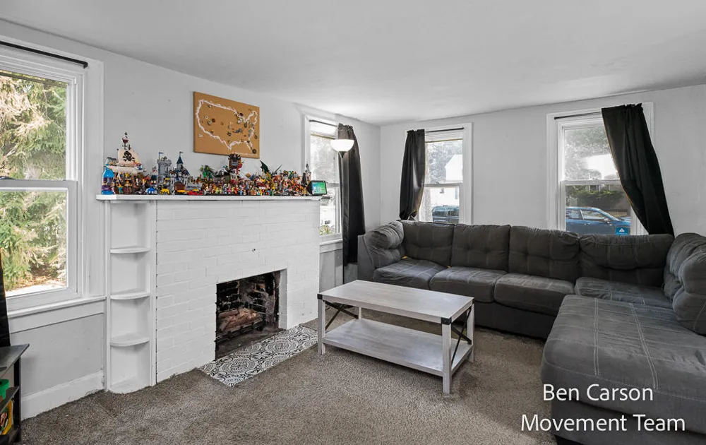 2164 Letart Avenue Muskegon, MI 49441