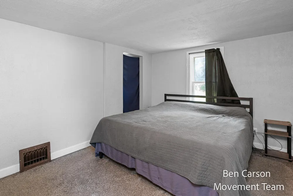 2164 Letart Avenue Muskegon, MI 49441