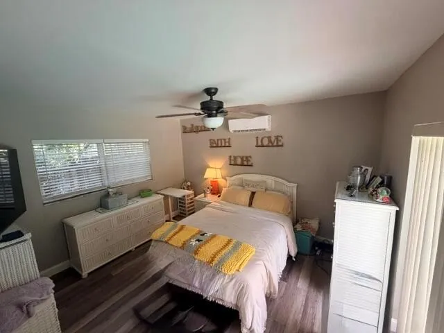 2060 NW 37th Street Oakland Park, FL 33309