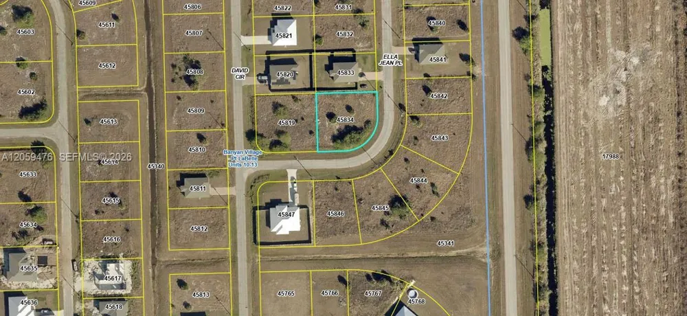 518 Ella Jean Pl La Belle, FL 33935